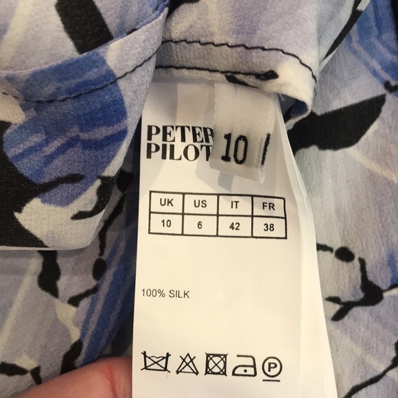Peter Pilotto 💯 silk blouse- long sleeve, button up, multi-color- size 6 - Picture 7 of 7